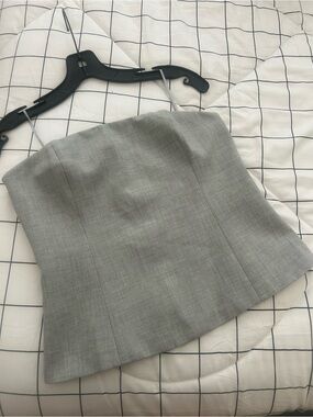 Aritzia Grey Strapless Structured Bustier Top